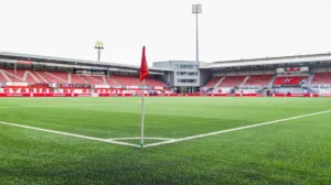 MVV Jonker Hofland trainer: club in gesprek over duo