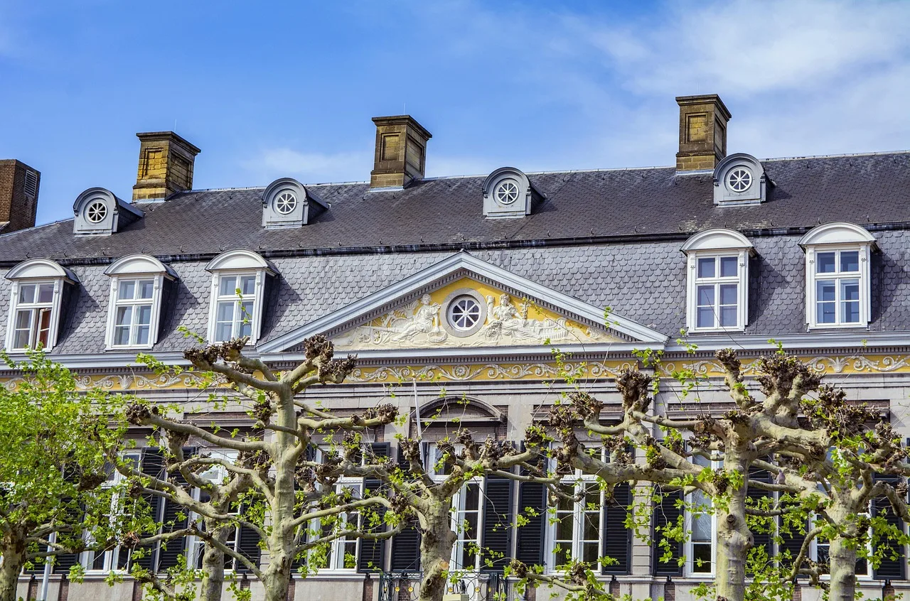 Andr&eacute; Rieu vernieuwde studio in Maastricht klaar